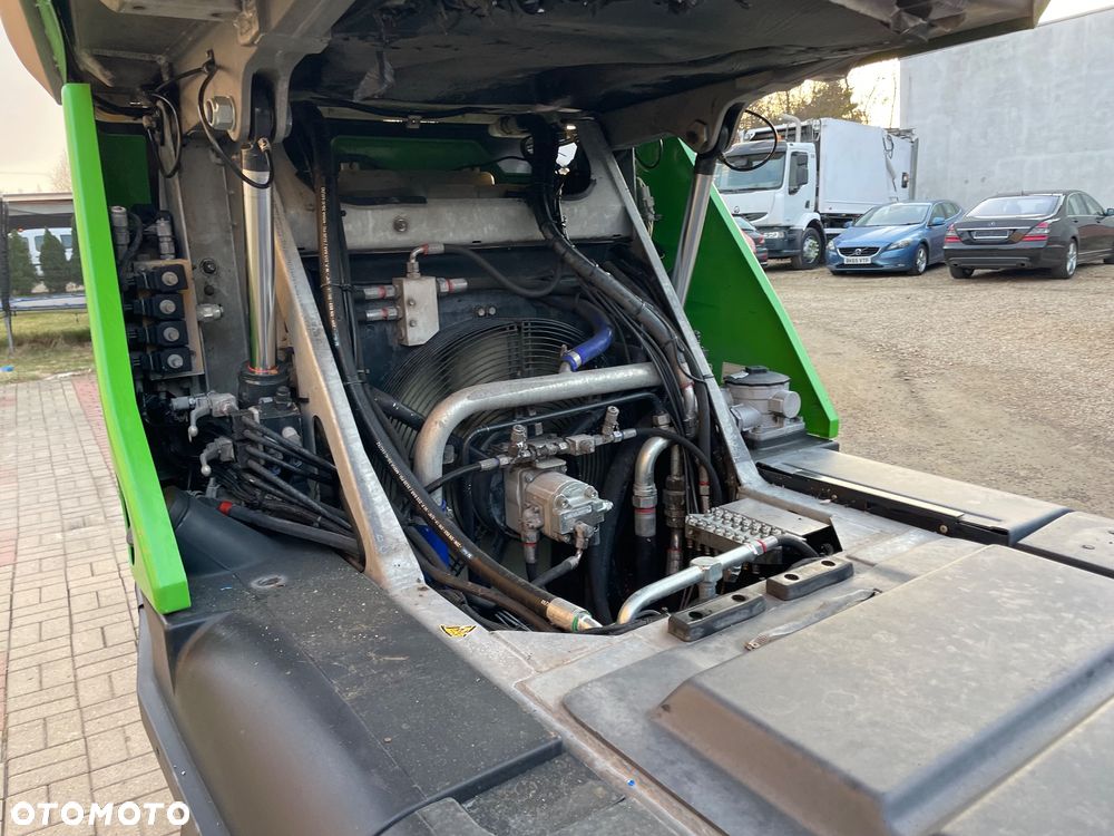Schmidt Swingo Compact CS 256   200 + Zamiatarka drogowa  zamiatarka chodnikowa uliczna  Swingo 200 +    Super stan 2019 rok - 35