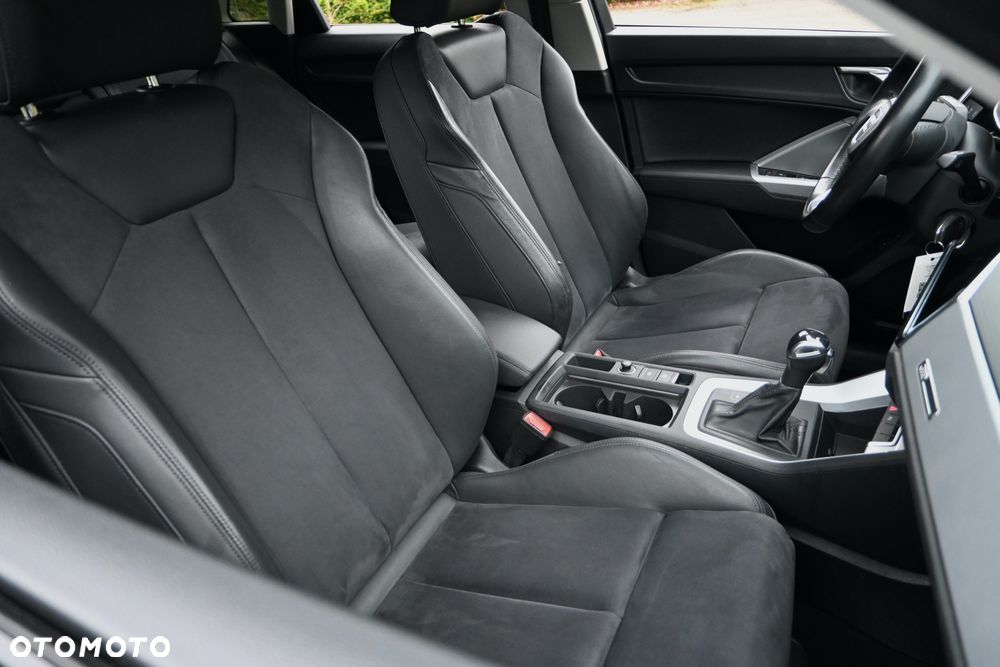 Audi Q3 35 TDI S tronic S line - 30