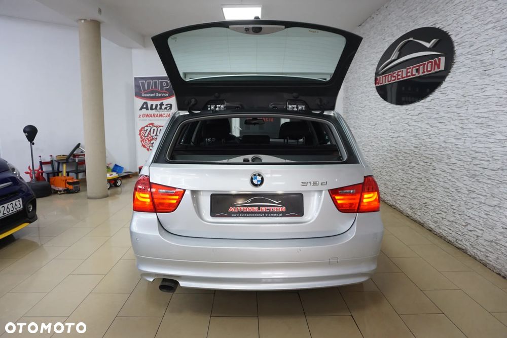 BMW Seria 3 318d - 18