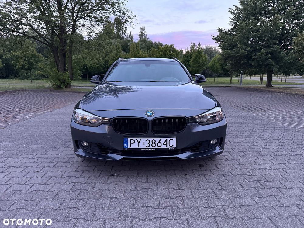 BMW Seria 3 318d - 2