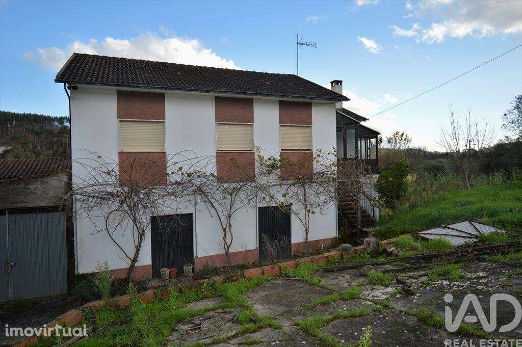 Casa / Villa T3 em São Miguel, Santa Eufémia e Rabaçal de 240,00 m2 - Grande imagem: 3/20