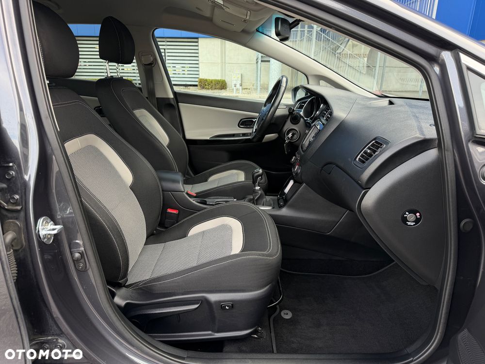 Kia Ceed 1.6 CRDi L - 24