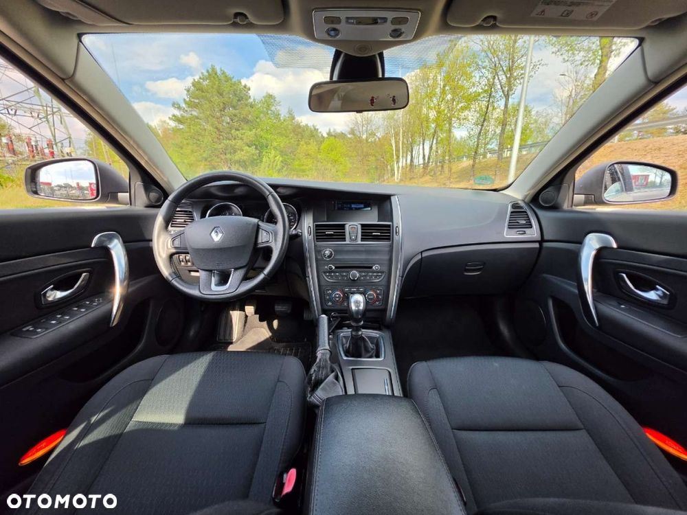Renault Latitude - 13