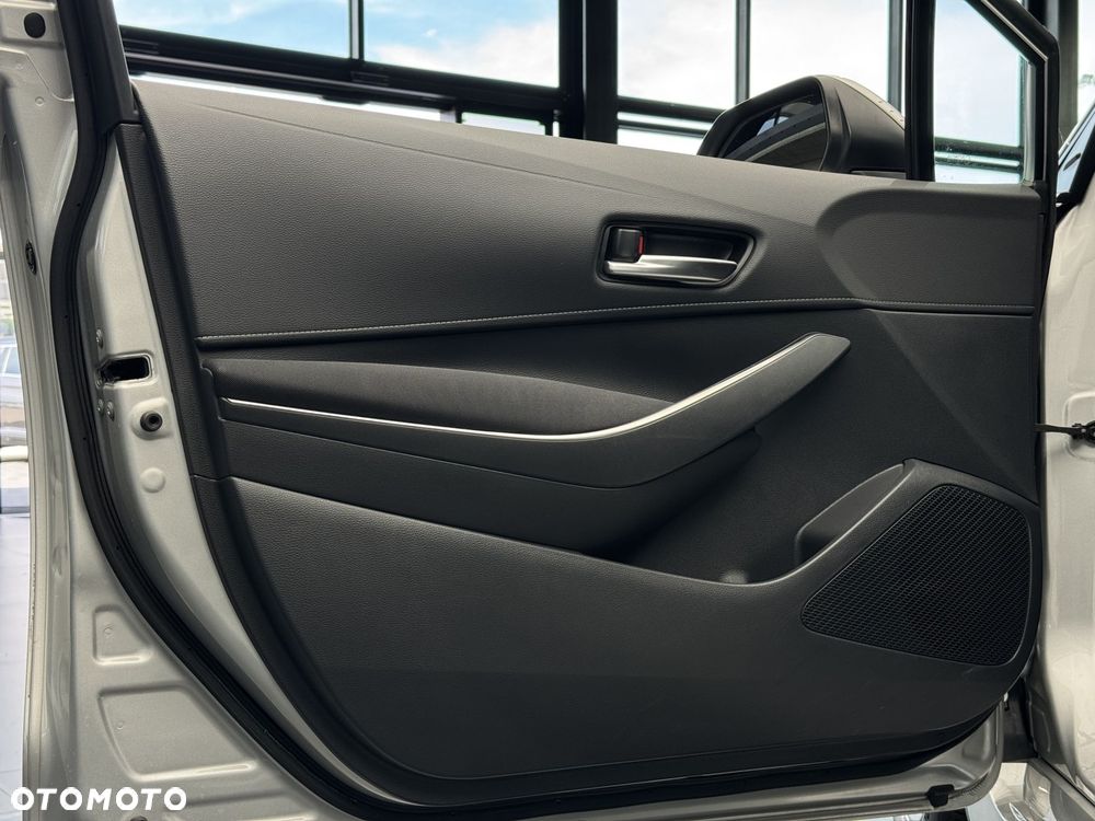 Toyota Corolla 2.0 Hybrid Comfort - 14
