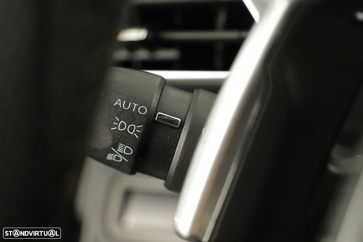 Peugeot 3008 1.2 PureTech GT EAT8 - 17