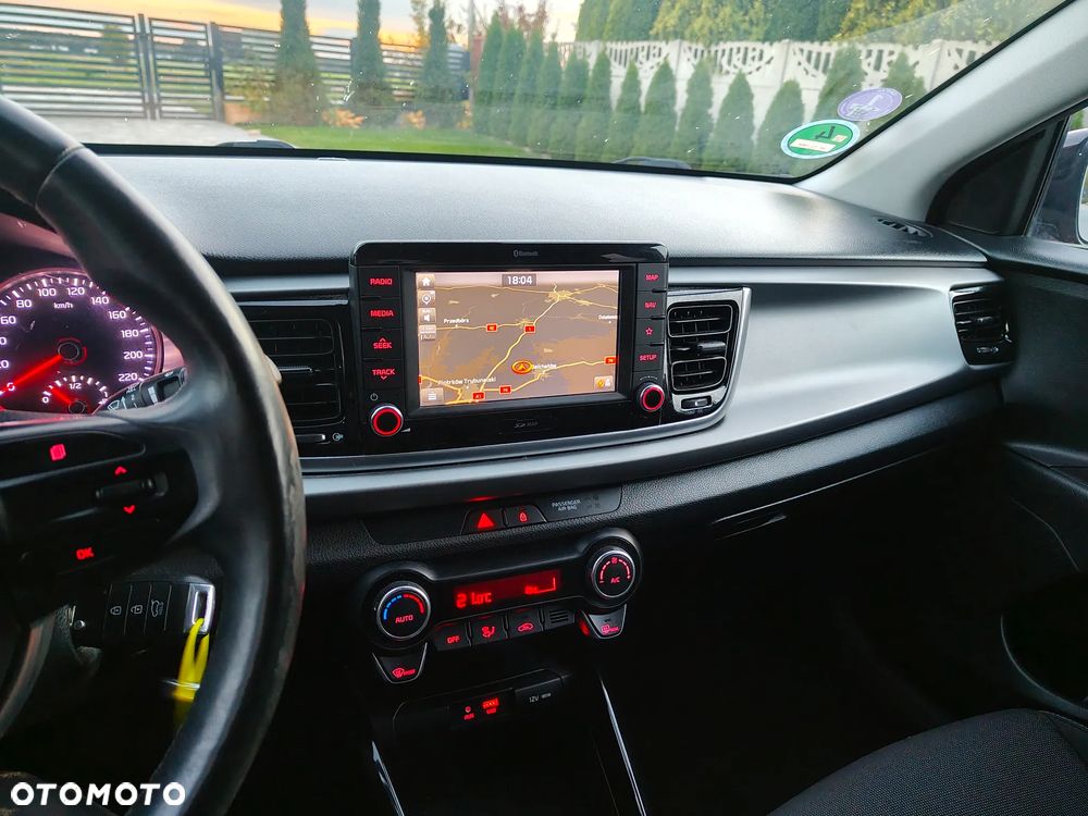 Kia Rio - 16