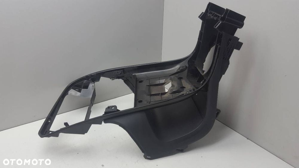 TUNEL WODOSPAD RAMKA RADIA VOLVO XC60 I 2011 EU - 5