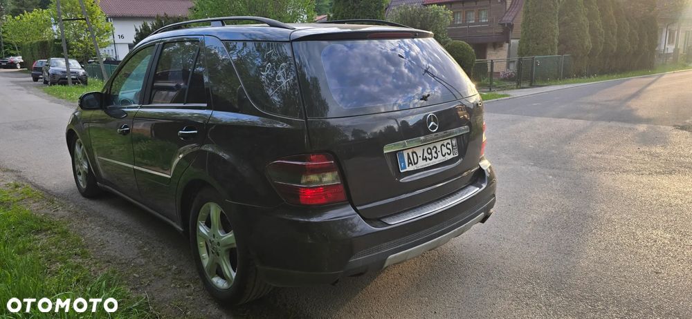 Mercedes-Benz ML - 6