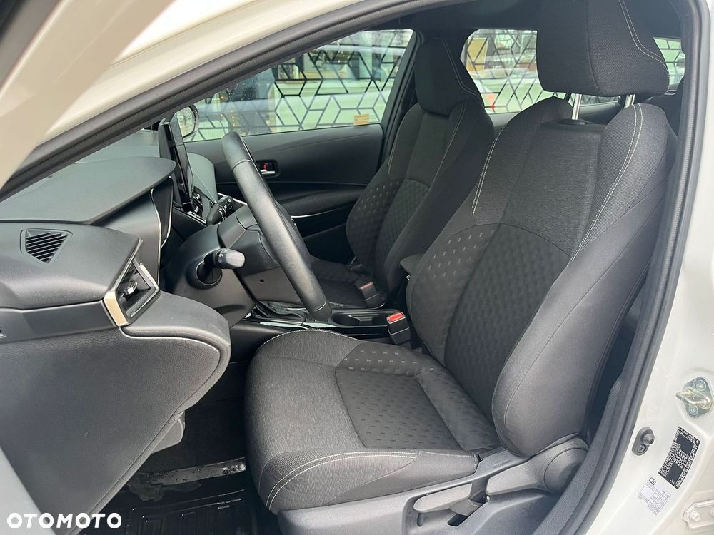 Toyota Corolla 1.8 Hybrid Comfort - 22