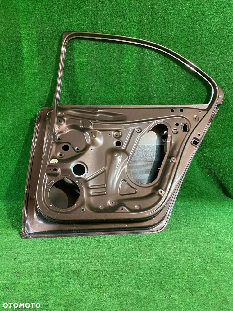 DRZWI TYŁ TYLNE PRAWE SKODA RAPID LIFTBACK NR.2712 - 4