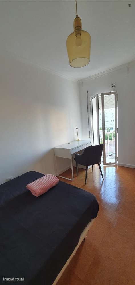 Apartamento com 2 quartos - localizado em Chelas Lisbon - Grande imagem: 2/9