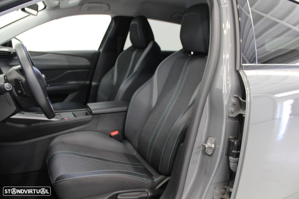 Peugeot 308 SW 1.6 Hybrid Allure e-EAT8 - 8