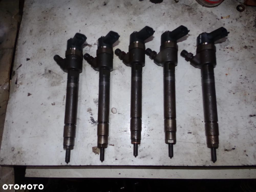 Wtryski Volvo 2.4D XC90 0445110251 - 1