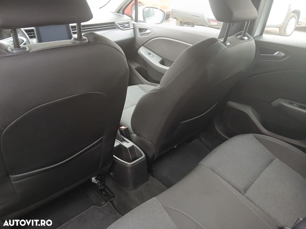 Renault Clio V TCe 90 Evolution - 4