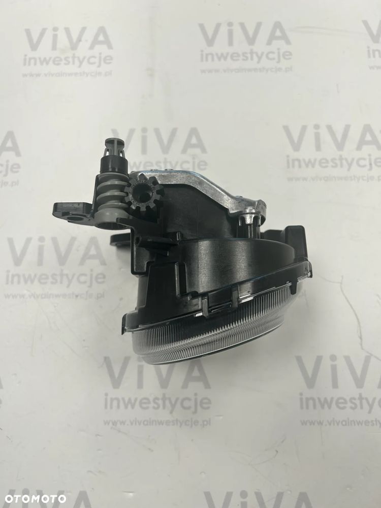 MERCEDES BENZ OE HALOGEN REFLEKTOR PRZECIWMGIELNY LEWY A9608204556 - 2