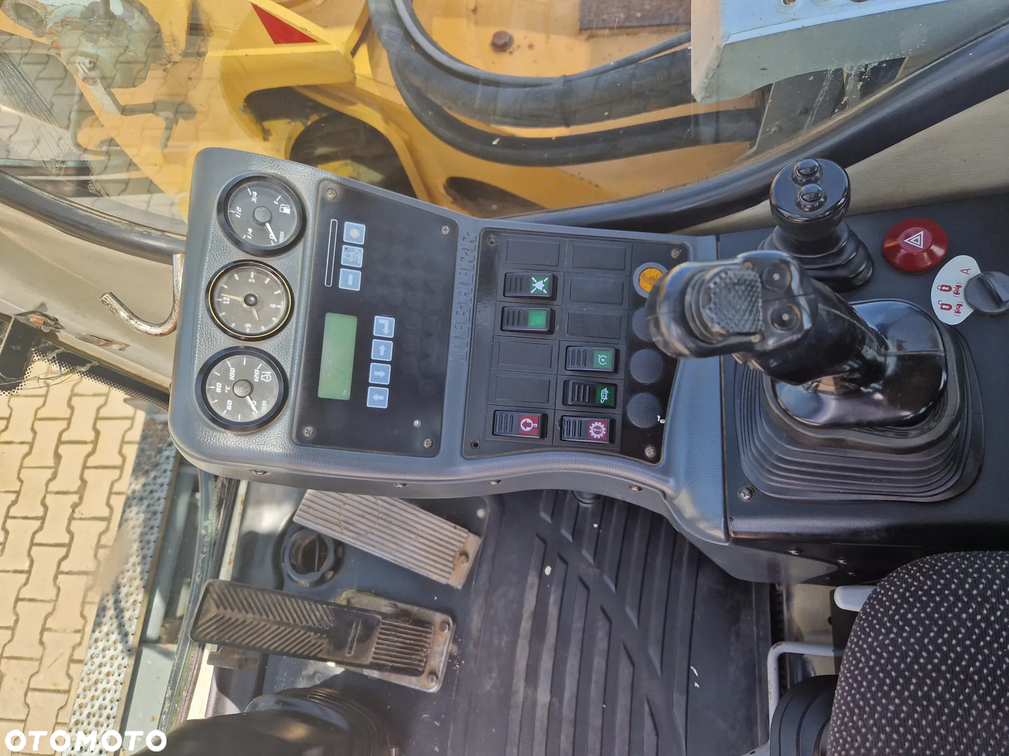 Liebherr A311 Litronic * 2013r. * 10 599 mth * Powertilt * 4x skrętne koła * - 30