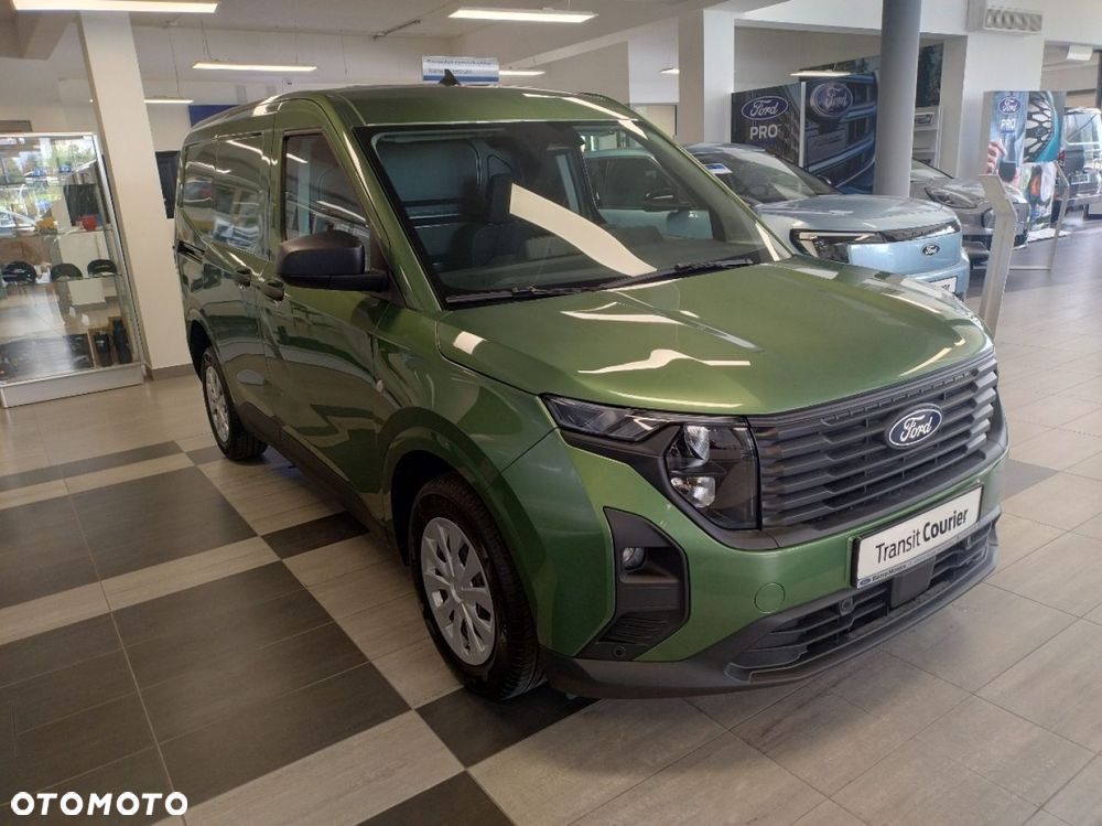 Ford Courier - 7