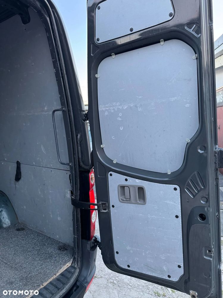 Volkswagen CRAFTER - 17