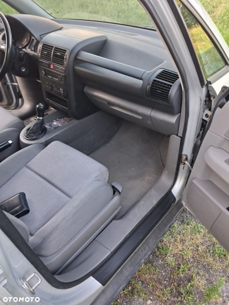 Audi A2 - 9