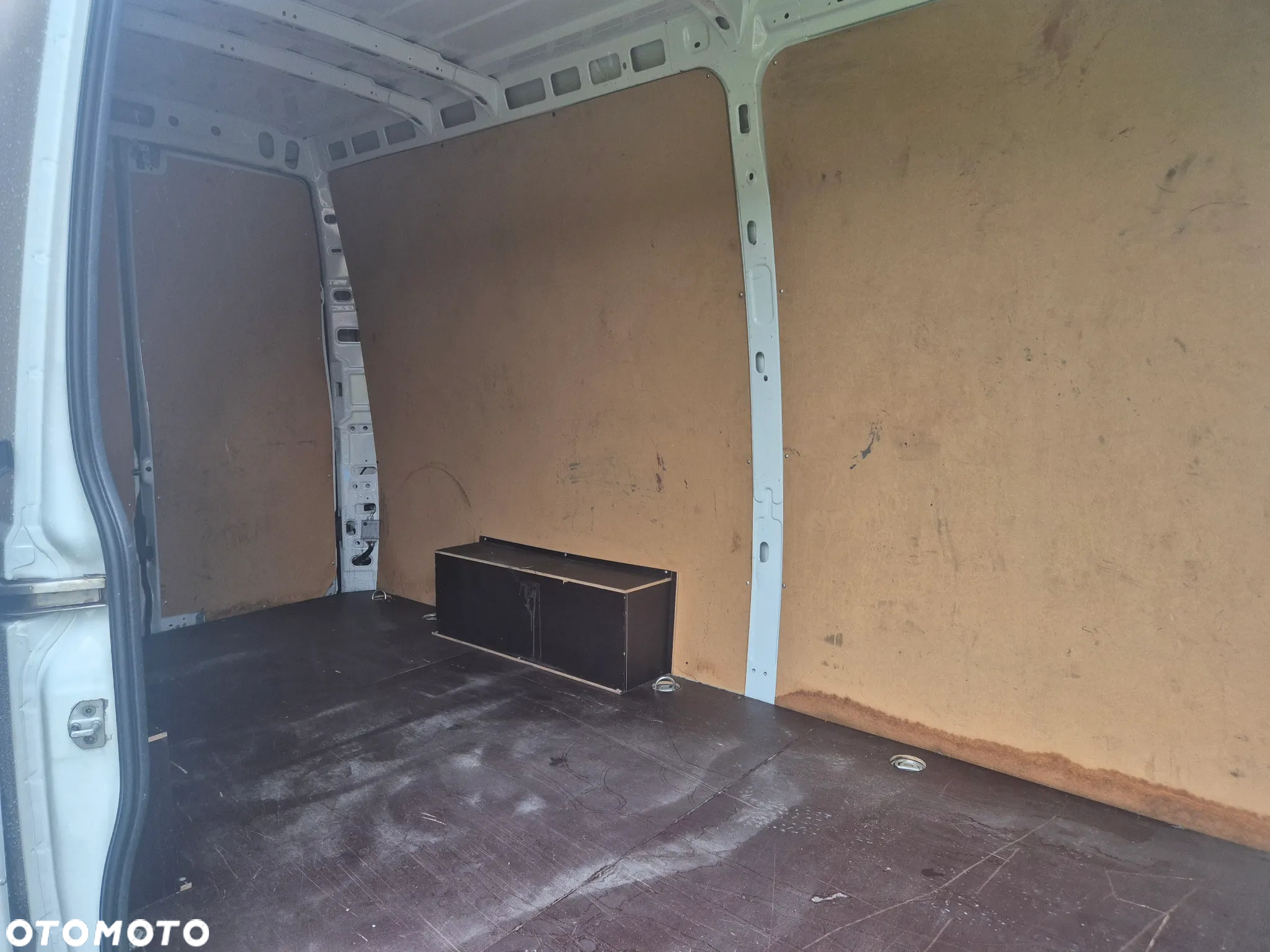 Iveco DAILY 35S14 L3H2 JAK NOWY SPROWADZAONY LIFT - 20