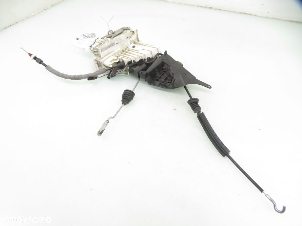 ZAMEK LEWY PRZEDNI MERCEDES-BENZ B-CLASS (W245) 1697202535 4 PIN - 7
