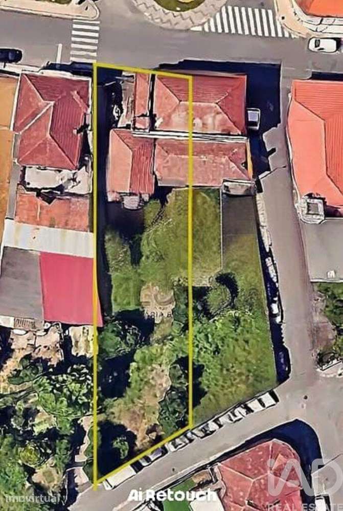 Casa / Villa T2 em São João da Madeira de 105,51 m2 - Grande imagem: 2/2