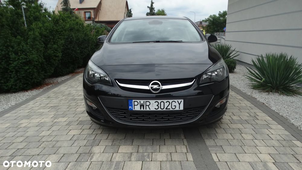 Opel Astra 1.4 Turbo Innovation - 2