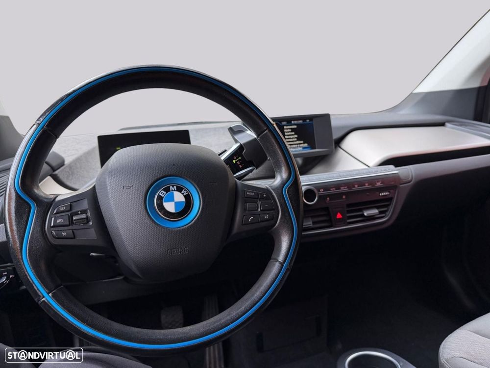 BMW i3 - 25