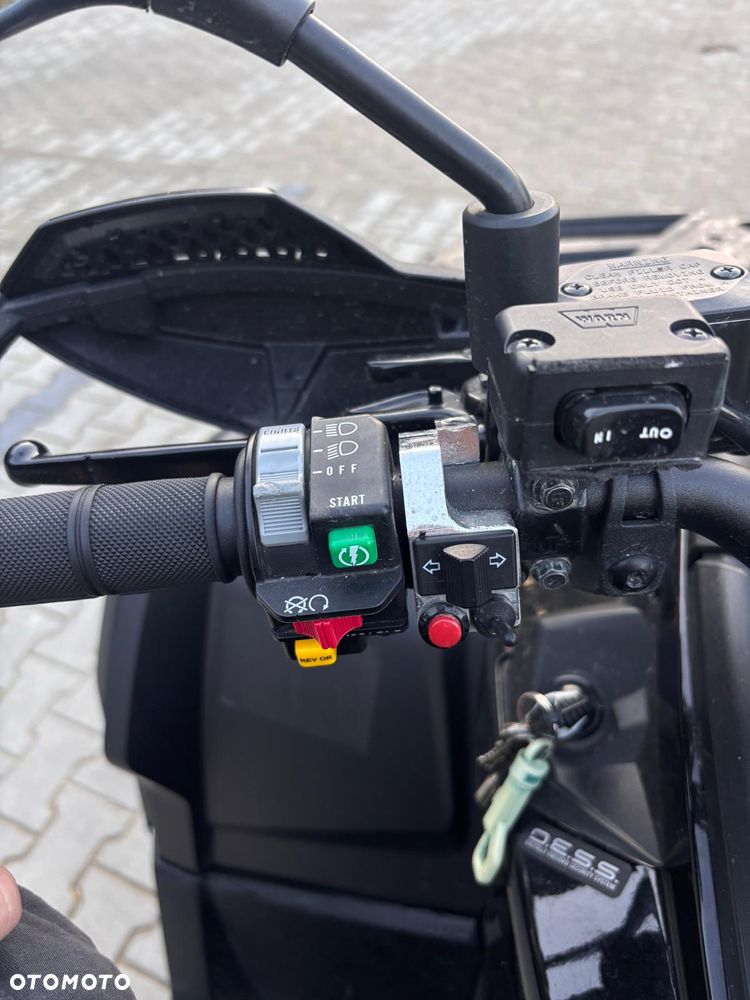 Can-Am Outlander Max - 11