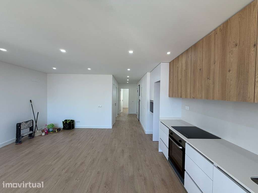 T3 Remodelado no Bairro de Montalvão, pronto a escriturar - Grande imagem: 4/21