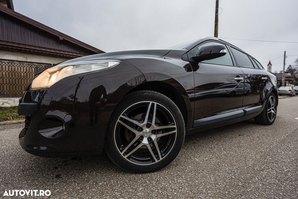 Renault Megane dCi 130 FAP Luxe - 27