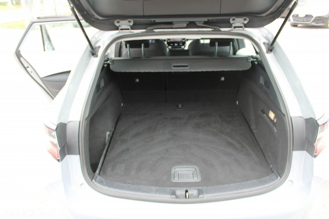 Toyota Corolla - 34