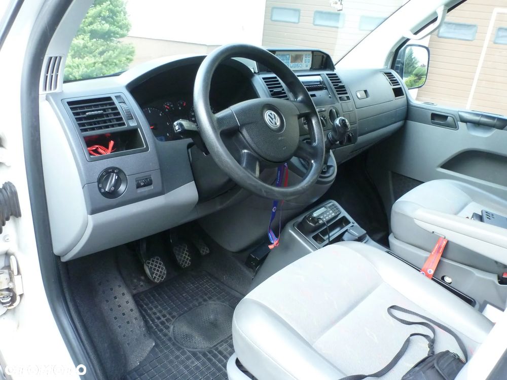 Volkswagen Transporter - 7