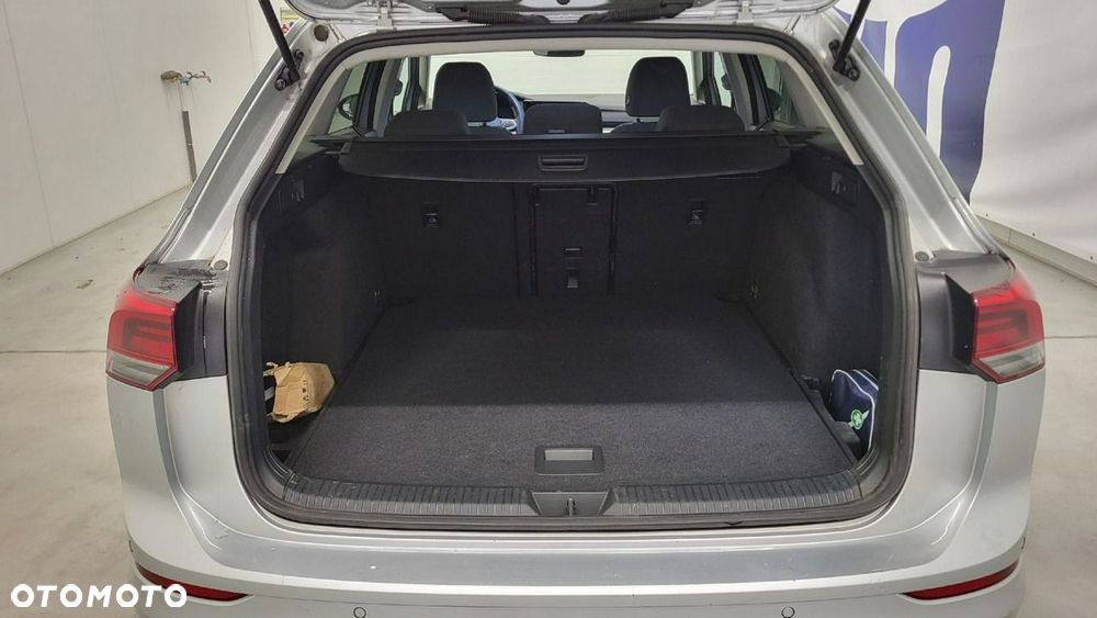 Volkswagen Golf Variant - 23