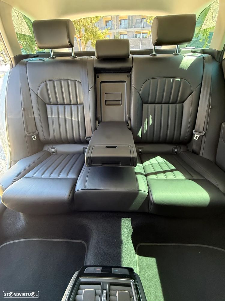 Skoda Superb Break 2.0 TDI Laurin&Klement DSG - 36