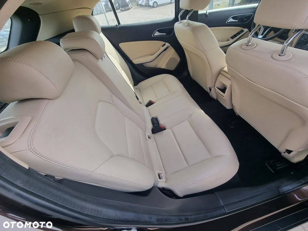 Mercedes-Benz GLA 200 (CDI) d 7G-DCT - 9