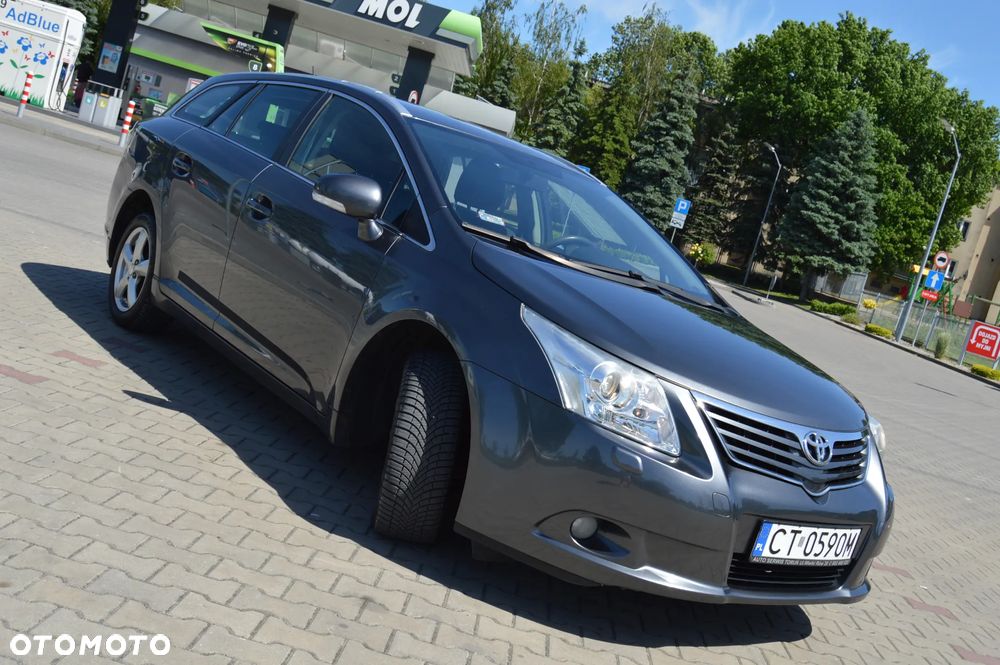 Toyota Avensis 2.0 D-4D Sol - 12