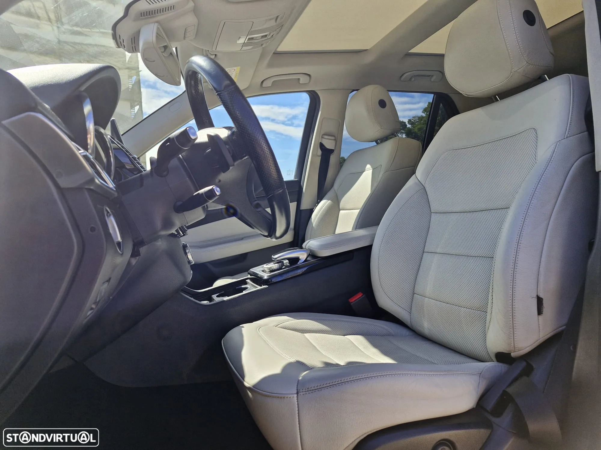 Mercedes-Benz GLE 500 e 4-Matic - 22