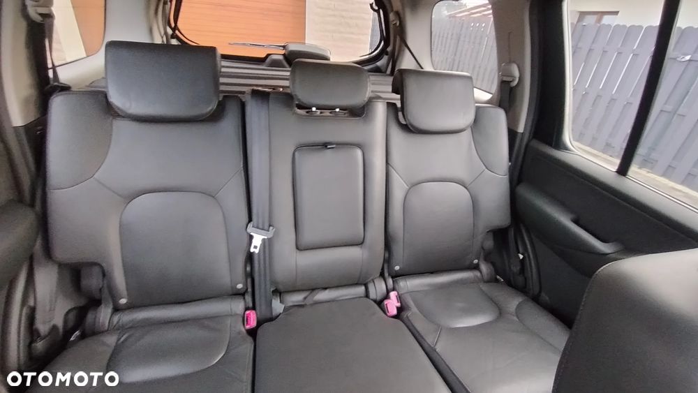 Nissan Pathfinder 2.5 dCi Premium - 22