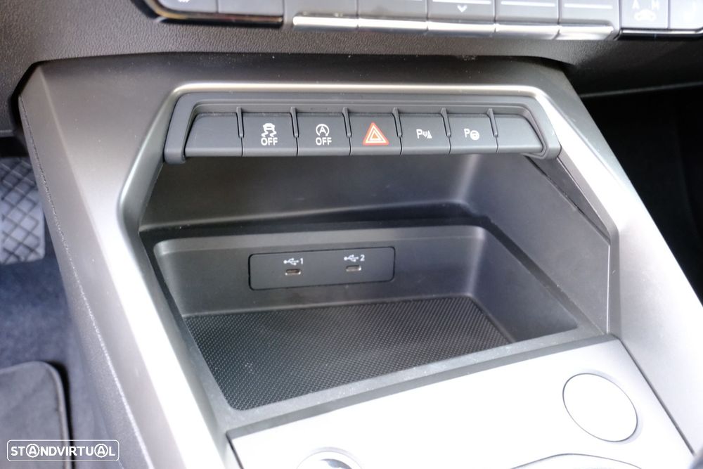 Audi A3 Limousine 30 TFSI Advanced - 20