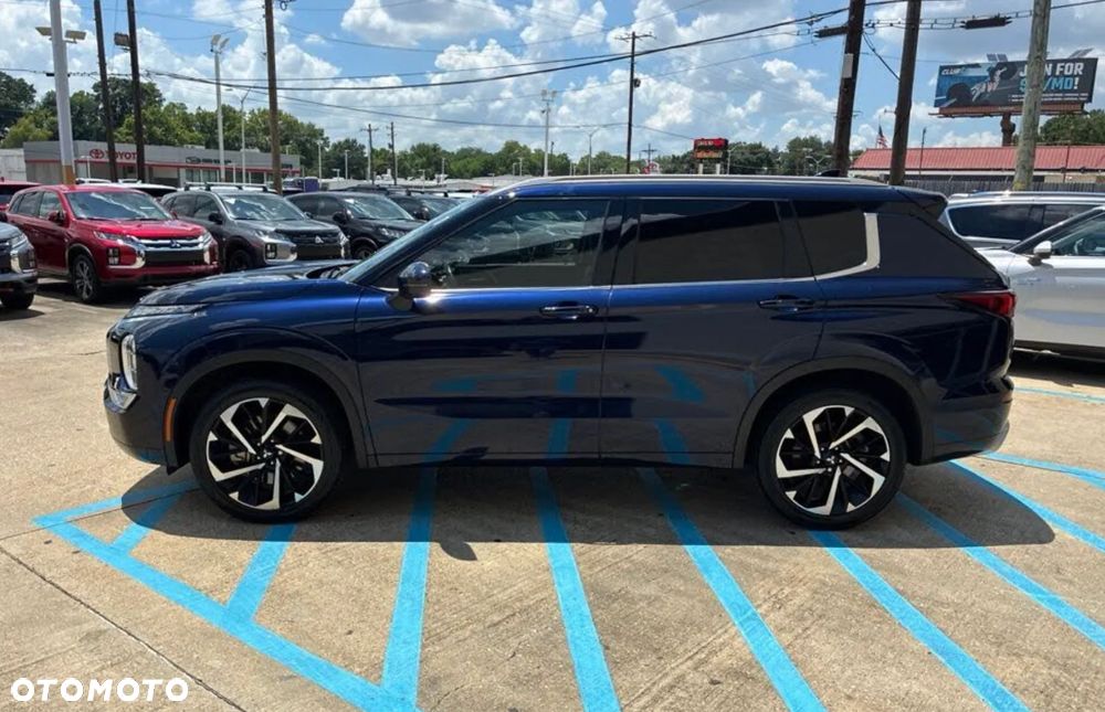 Mitsubishi Outlander - 5