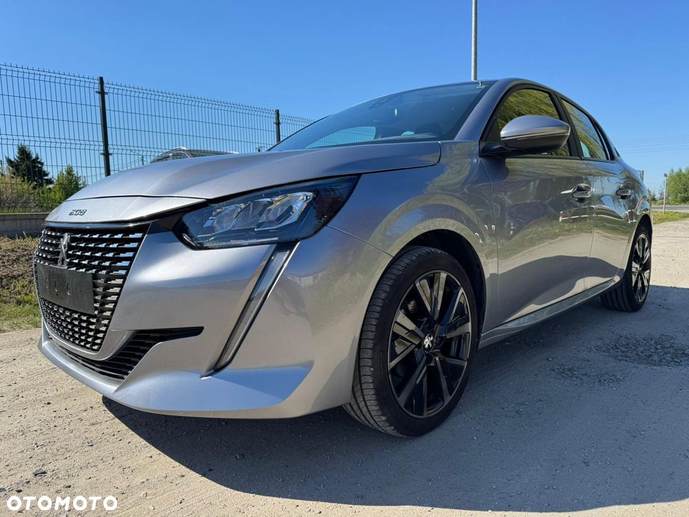 Peugeot 208 - 26