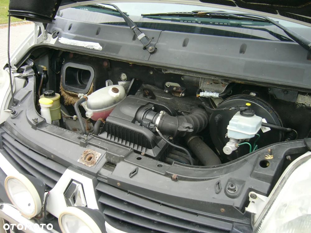 Renault Master Maxi L3H2 2.5 dci 100 Ps Brygadówka 6 osób - 17