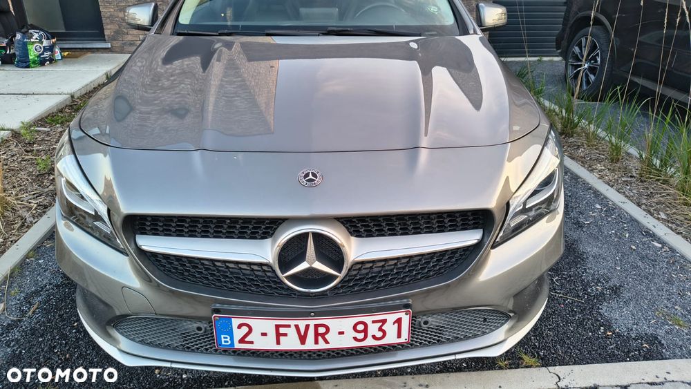 Mercedes-Benz CLA 180 AMG Line 7G-DCT - 1