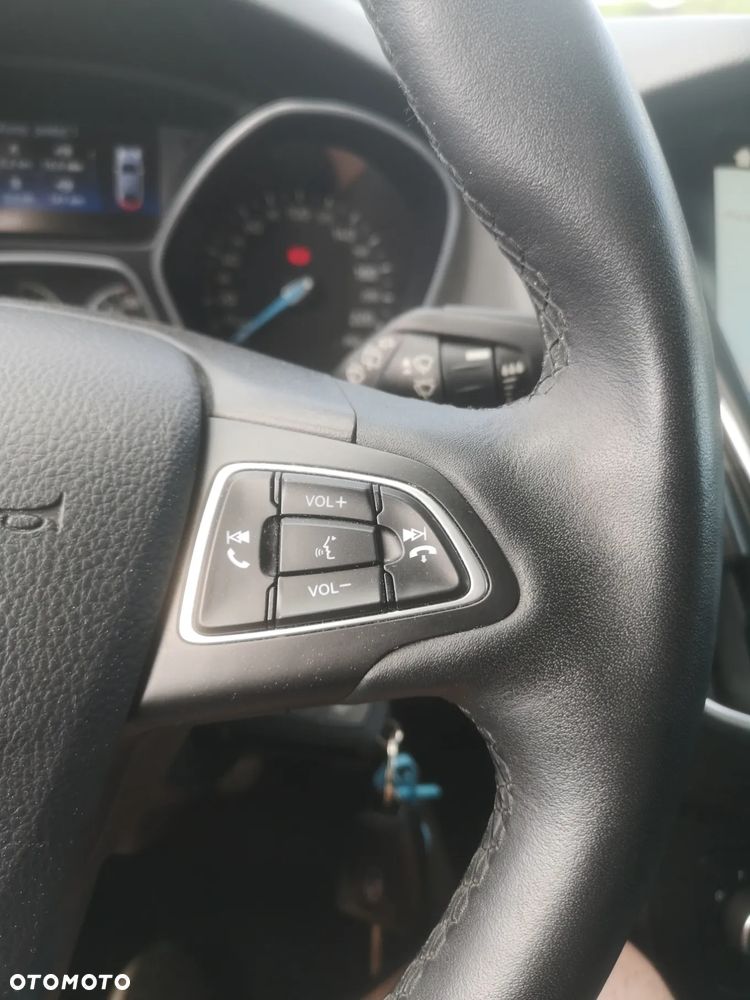 Ford Focus 1.0 EcoBoost Active Business - 18