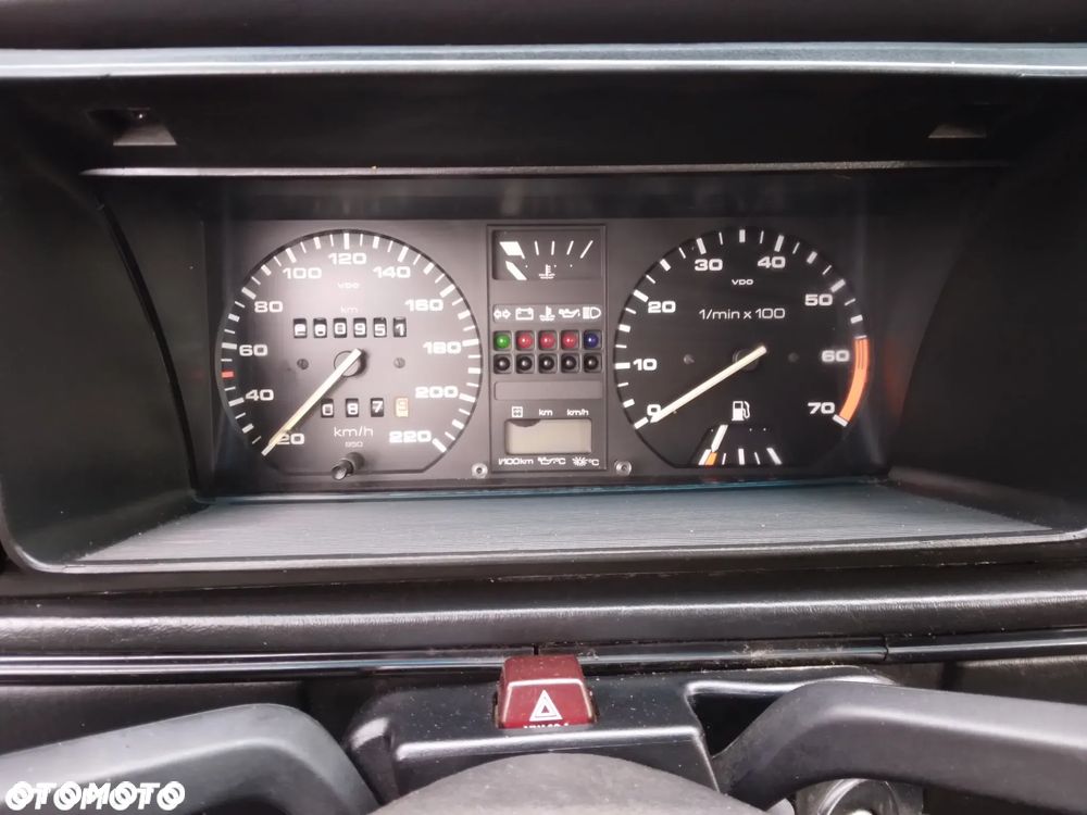 Volkswagen Golf 1.8 GT Special - 14