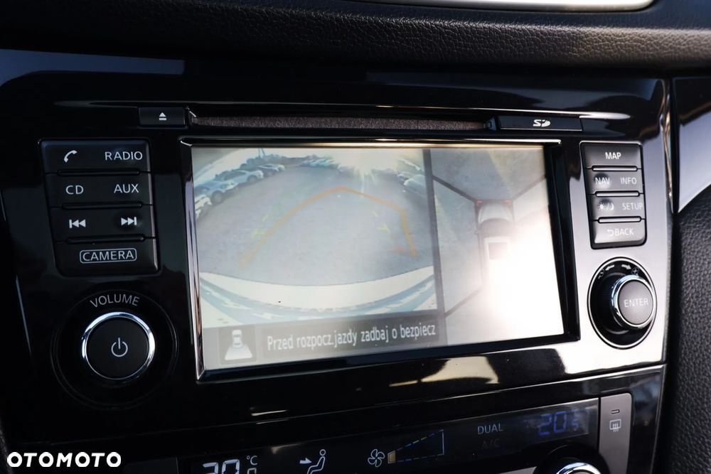 Nissan Qashqai 1.6 DCi Xtronic N-Connecta - 21