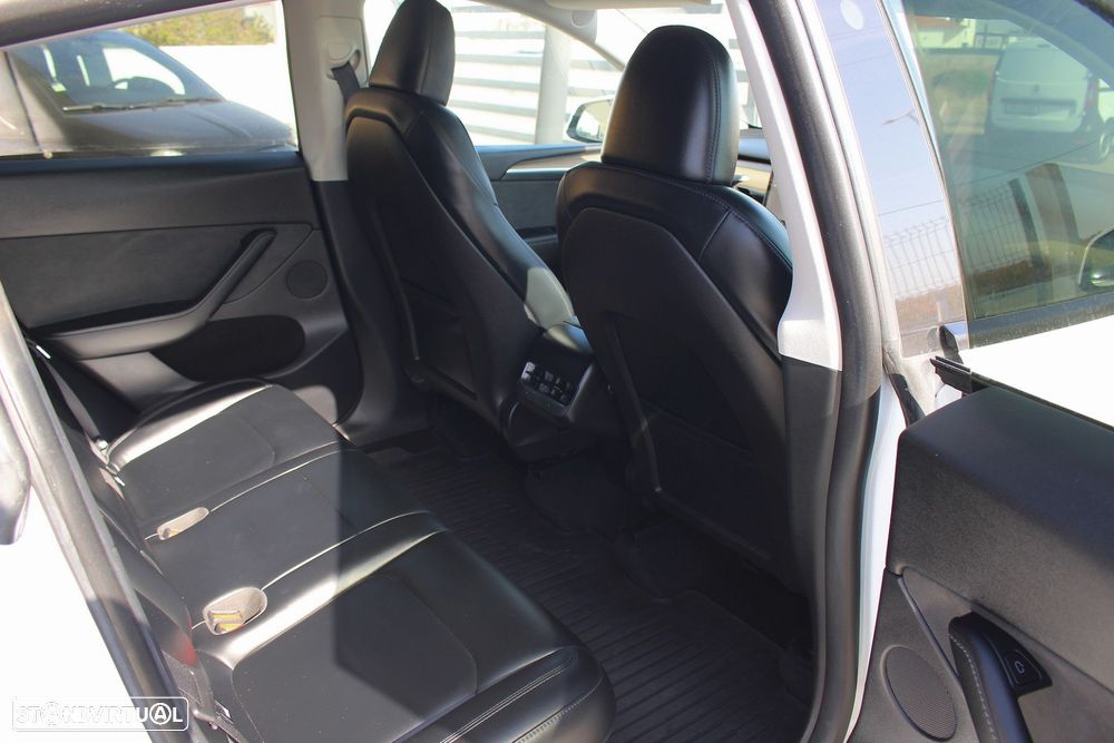 Tesla Model Y Tração Traseira - 37