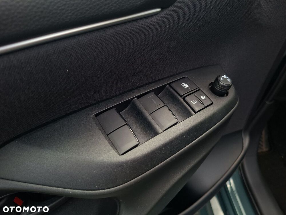 Toyota Yaris Hybrid 1.5 Style - 22