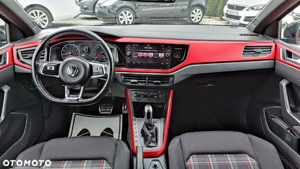 Volkswagen Polo - 5